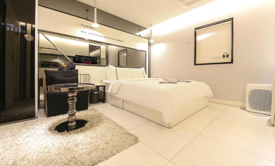 Mari Hotel Čchongdžu Exteriér fotografie
